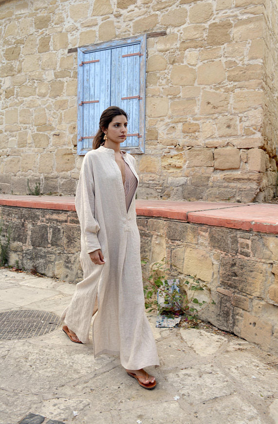 V Neck Long Sleeved Dress