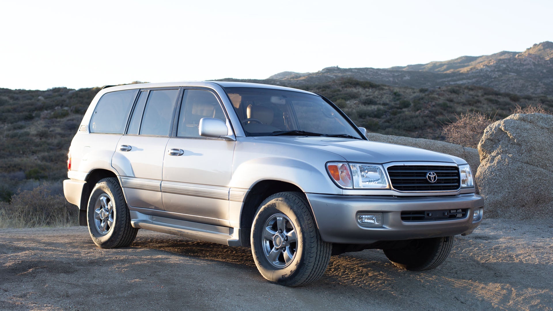 100 Series Vehicle Gear