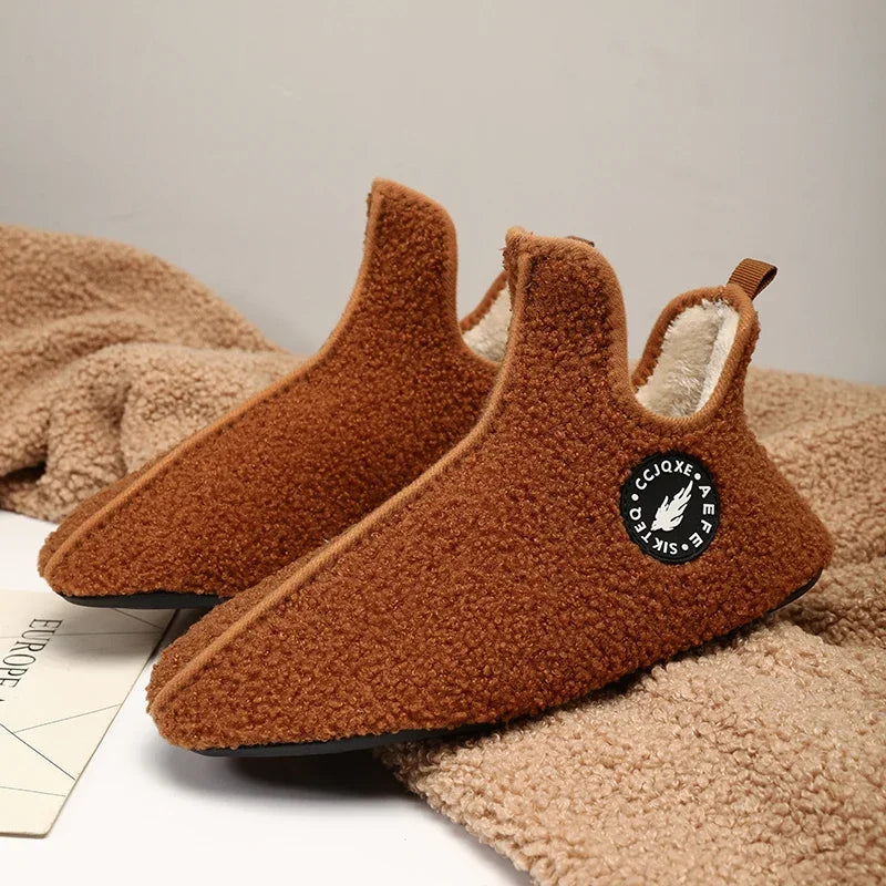 Mens Wintertime Indoor Plushlined Lightweight Slippers