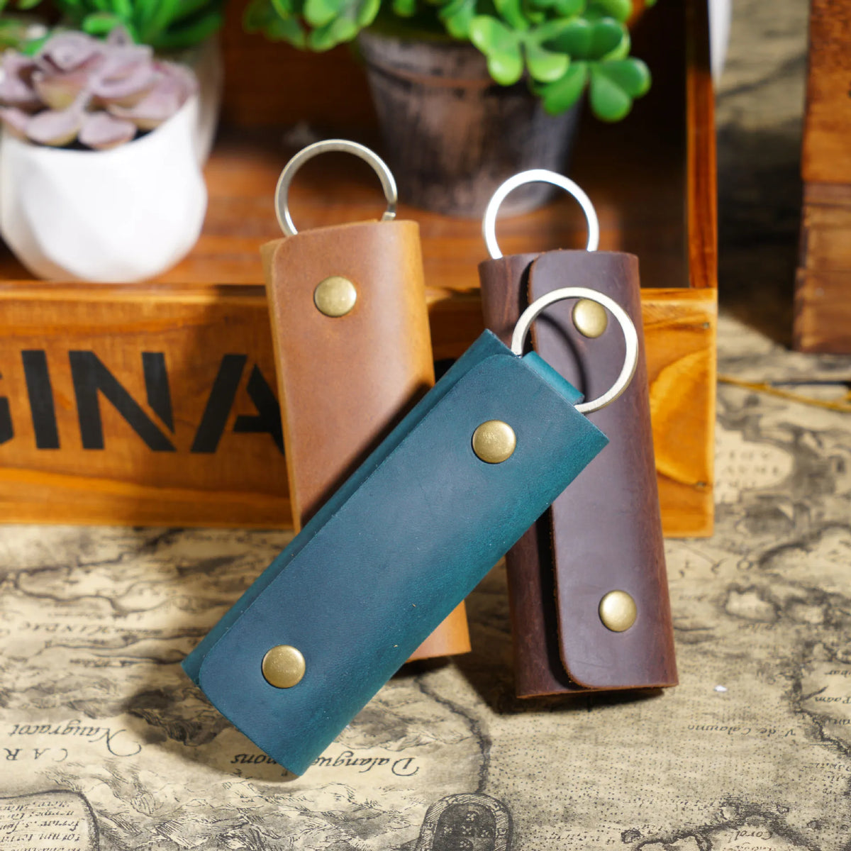 Authentic Cowhide Leather Keychain Holder Organizer