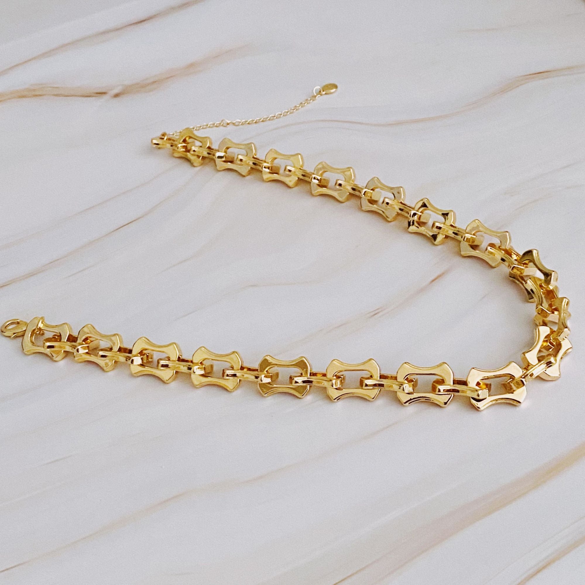 Bold Chain Necklace