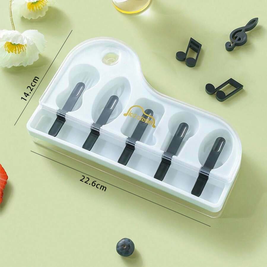 Silicone Popsicle Molds with Easy Release Sticks