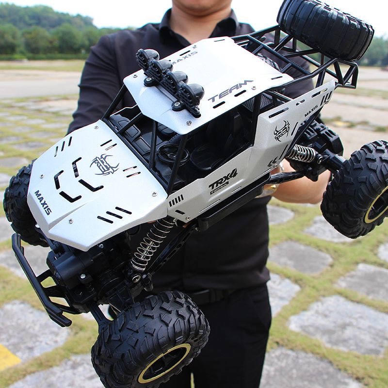 Ultimate 1:12 Scale 4WD Remote Control Monster Truck - Thrilling Off-Road Adventure for Kids!